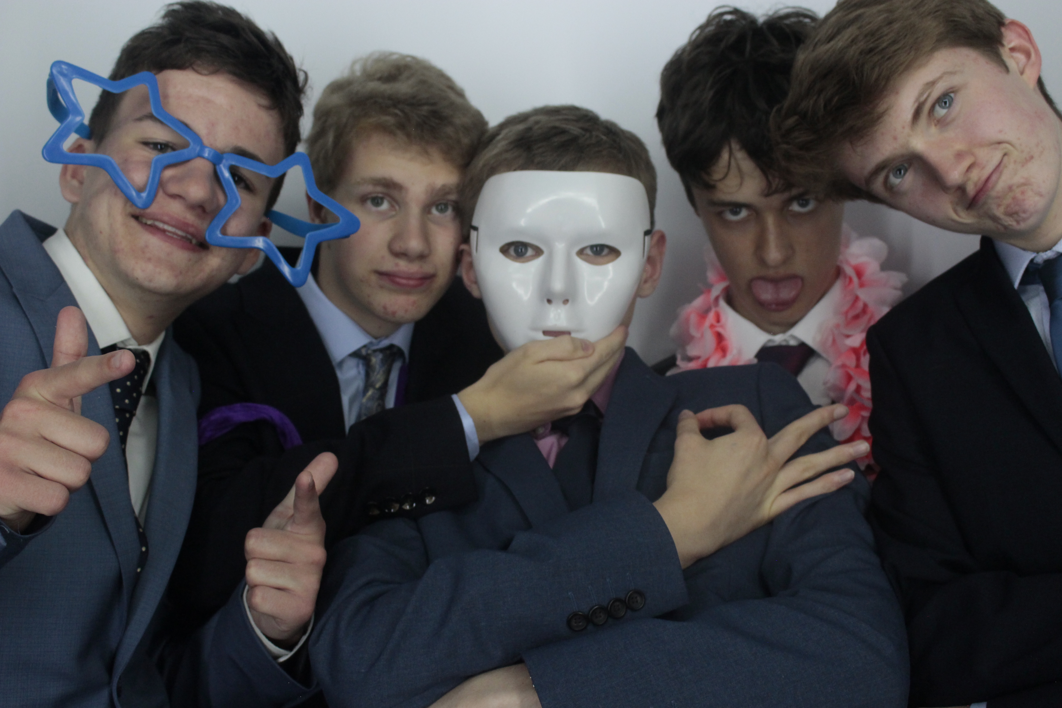 The Henry Beaufort 2019 Leavers Ball | View more photos from the event at gallery.myphotoboothexperience.co.uk/u/MyPhotoBoothExperienceLtd/The-Henry-Beaufort-2019-Leavers-Ball